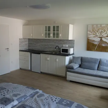 Apartmany Pod Solanem Karolinka Exterior photo